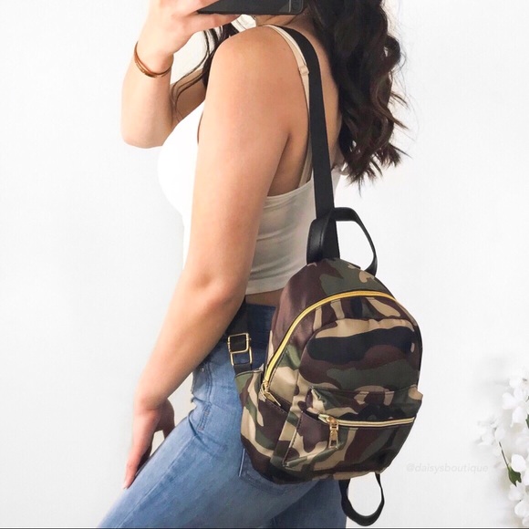 camo mini backpack - Picture 2 of 4